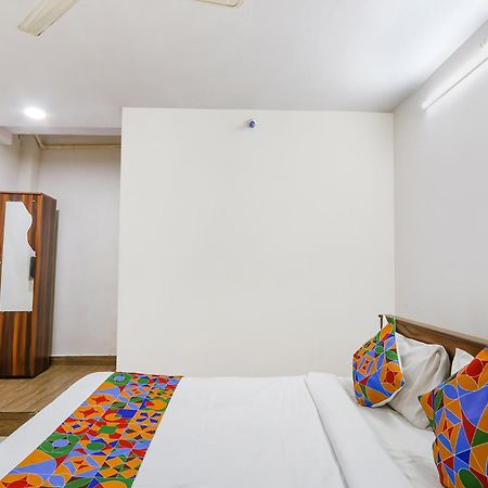 Fabexpress Korner Inn - Sivaji Park Visakhapatnam Ngoại thất bức ảnh